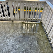 Professional-Balcony-Cleaning-Services-Refresh-your-Outdoor-Space-Today 5